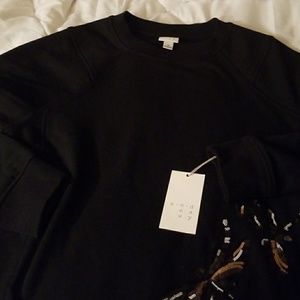 NWT Black Sweat Shirt w Sequin Dragonflies